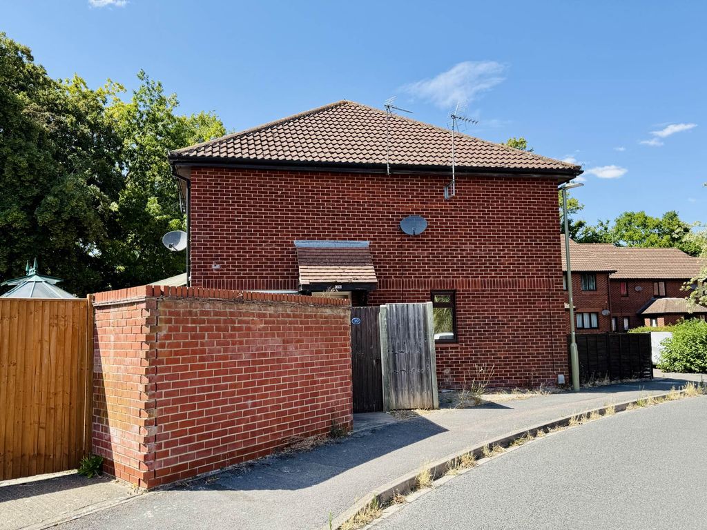 Property photo 1 of 15