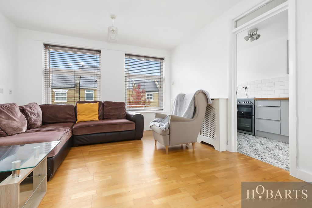 Property photo 2 of 12 Gallery