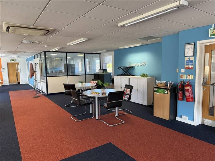 Property photo 3 of 6