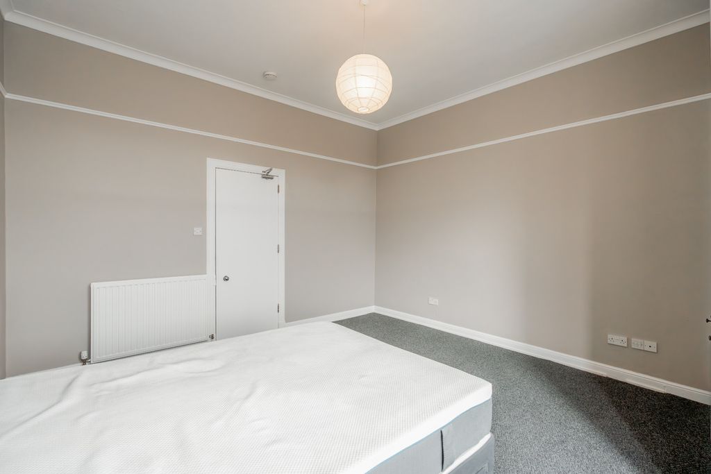 Additional image 8 of 3 bed flat to rentWallace Street, Stirling, Stirlingshire FK8