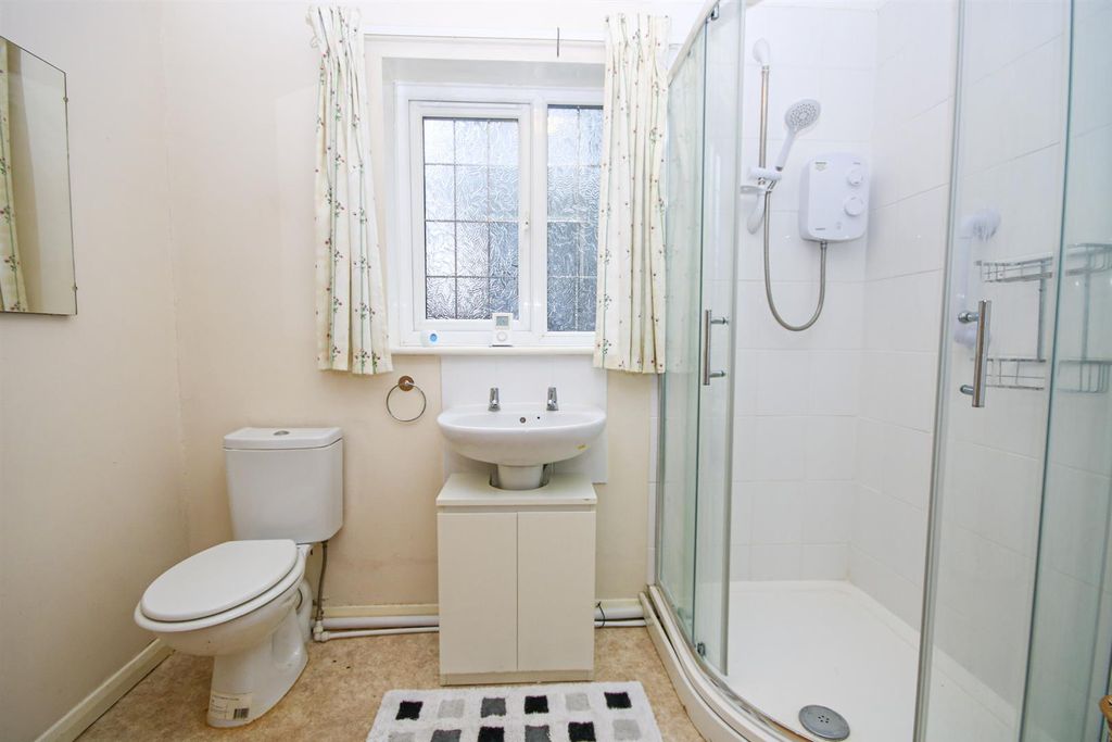 Property photo 3 of 10 10-Img_3088.Jpg