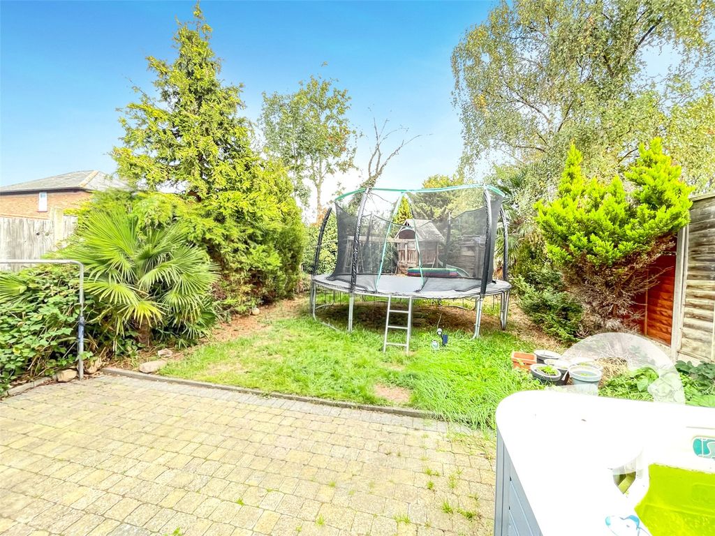 Property photo 2 of 4 Picture No. 06