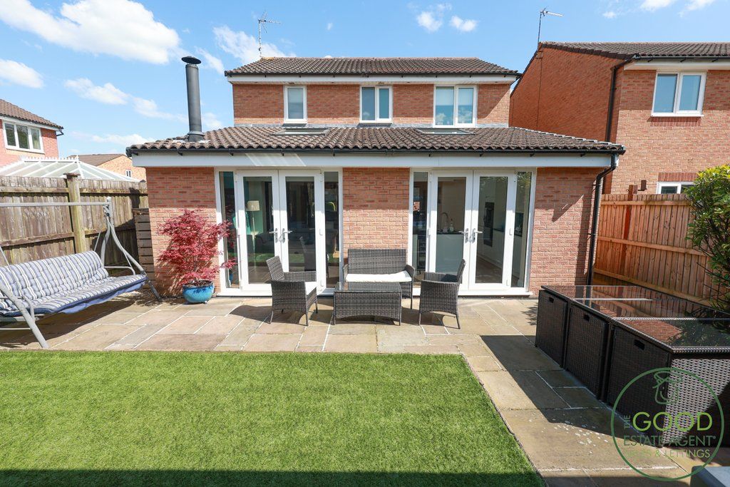 Property photo 3 of 28