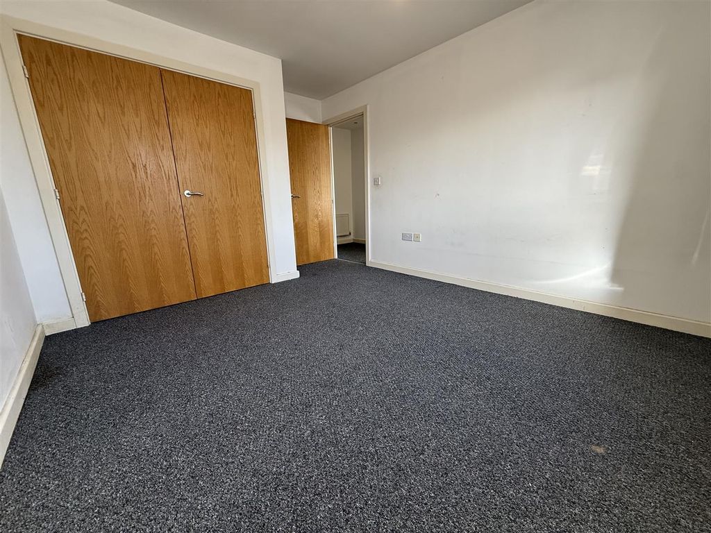 Additional image 8 of 2 bed flat for saleClos Dewi Sant, Canton, Cardiff CF11