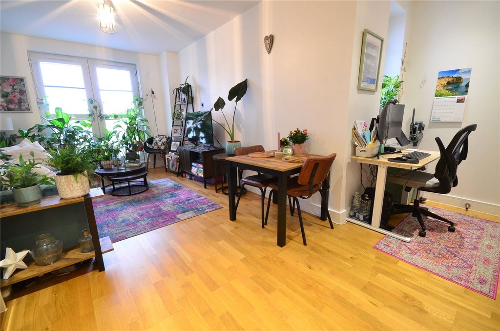 Property photo 3 of 11 Kitchen/Living Area