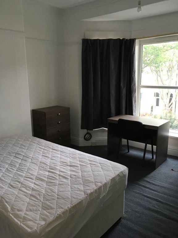 Property photo 3 of 10 15) 11 Auckland Avenue Bedroom 5 06.08.2020.Jpg