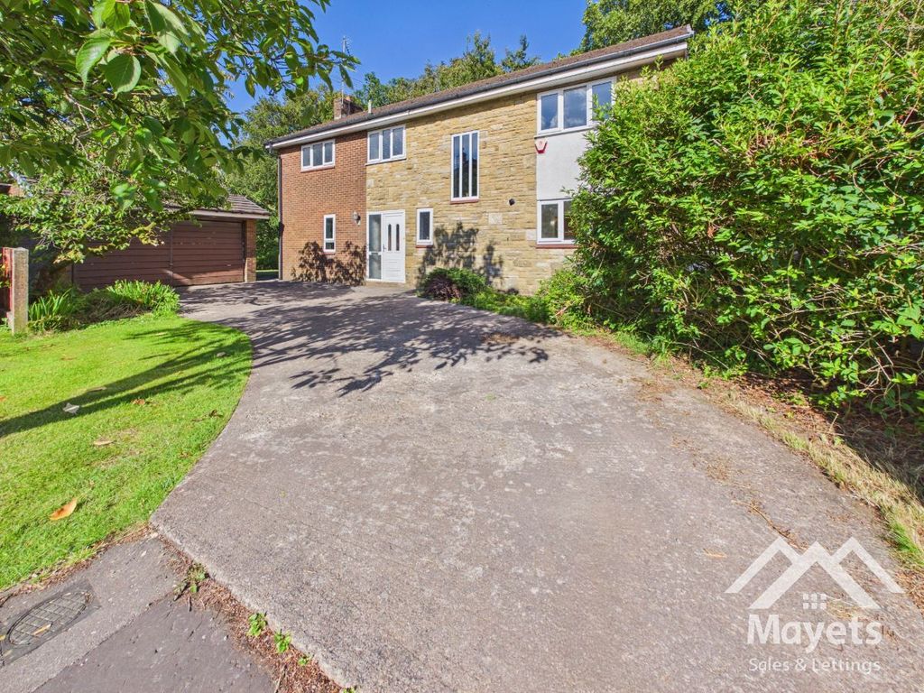 Property photo 1 of 33