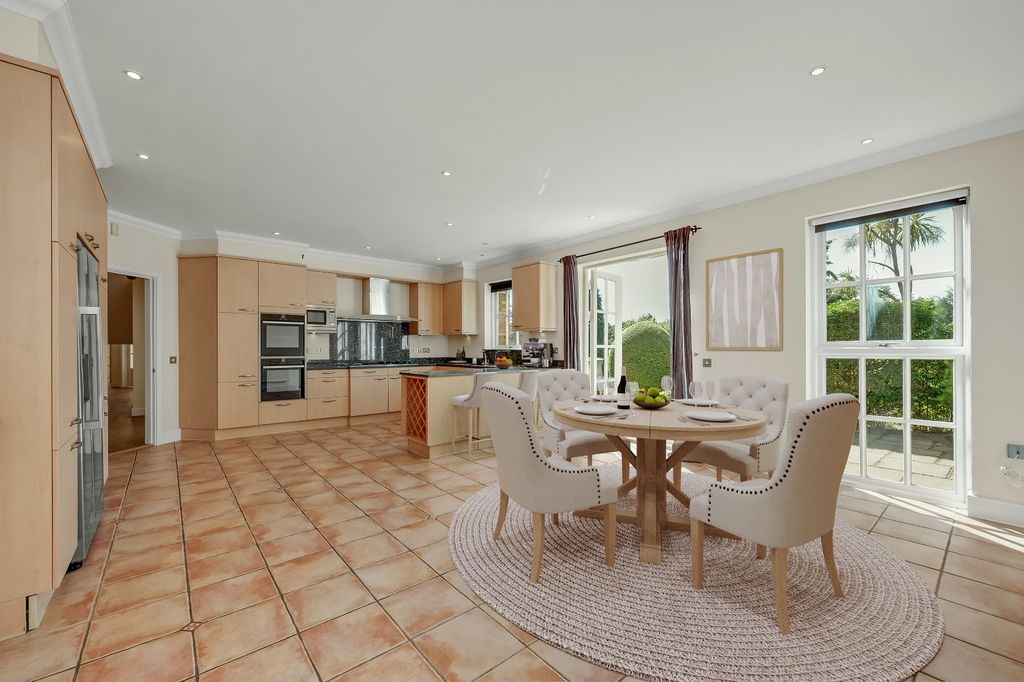 Property photo 3 of 13 Picture No. 22