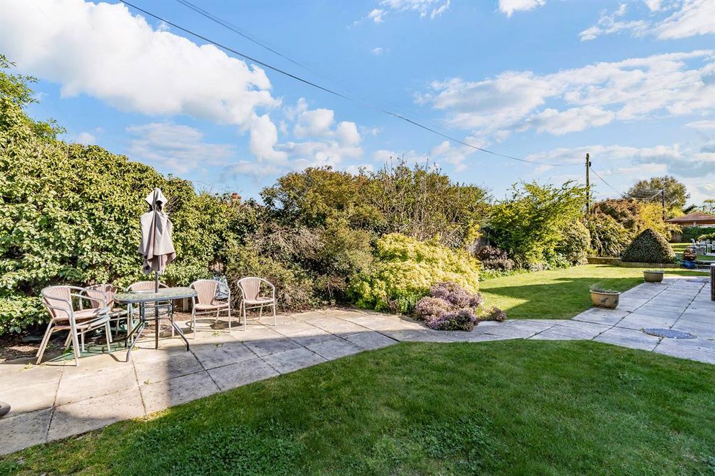 Property photo 3 of 22