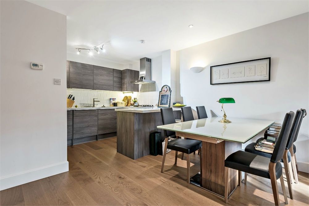 Property photo 3 of 12 Reception/Kitchen
