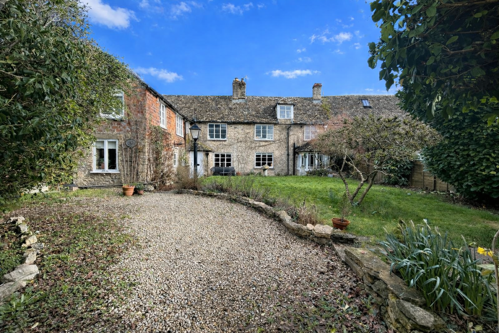 Property photo 1 of 26 2Adf2770c175465B846591F37F2474E9