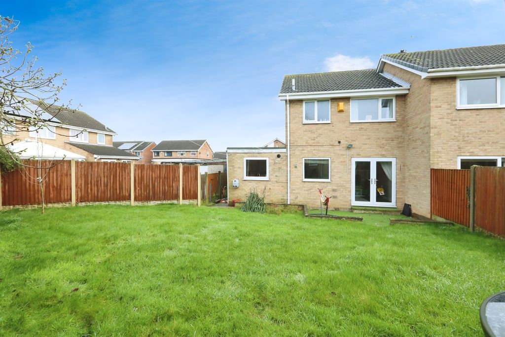 Property photo 3 of 19