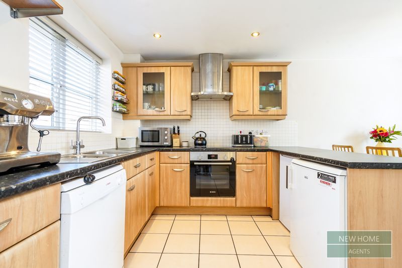 Property photo 3 of 22 Photo 13