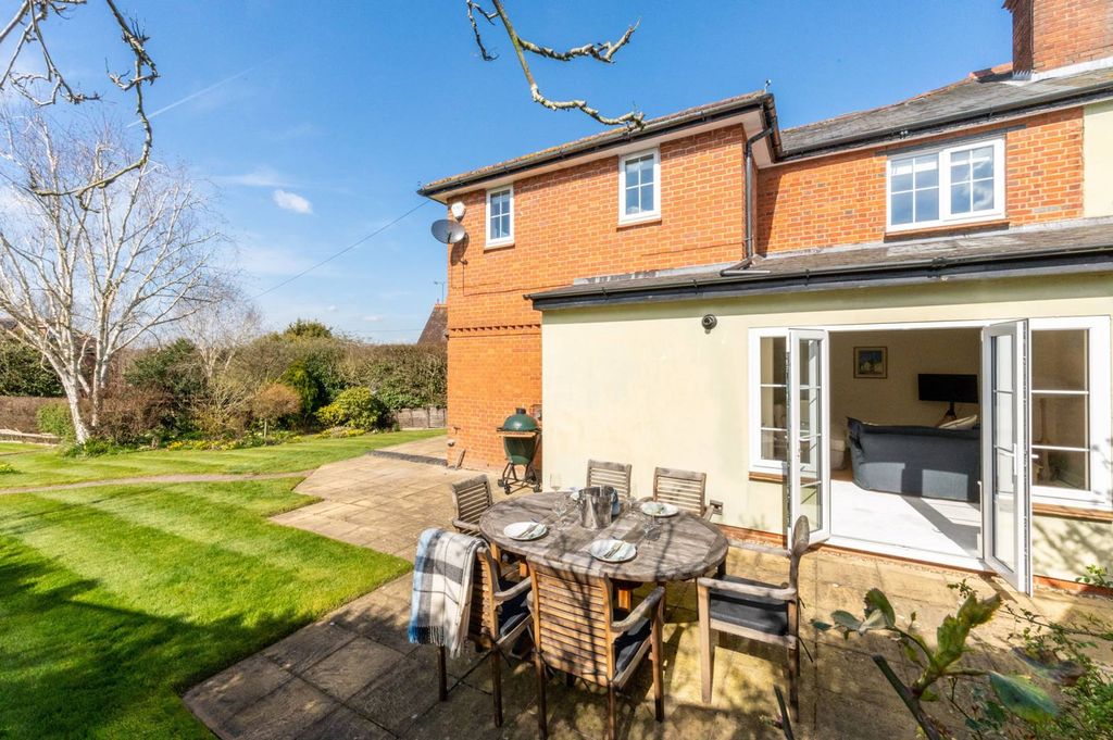 Property photo 3 of 31