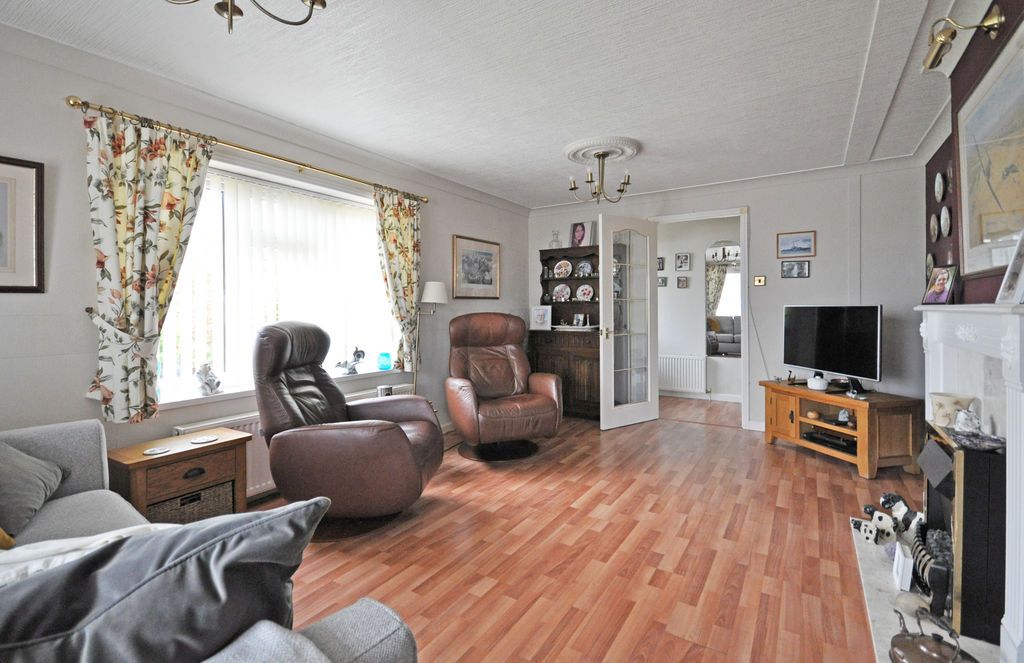 Property photo 3 of 17 Photo 3