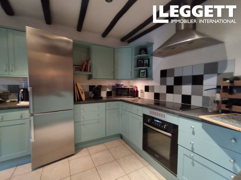 Property photo 2 of 10