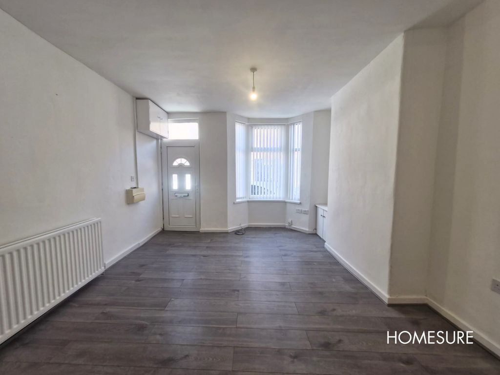 Property photo 1 of 10 Picture No. 14