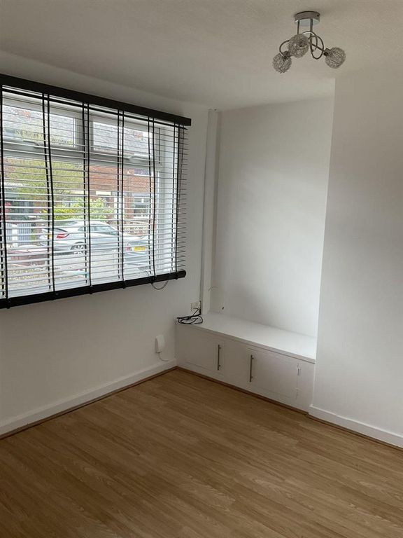 Property photo 2 of 11 Living Room 2.Jpg