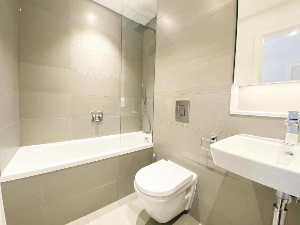 Property photo 3 of 10 Propertyimages