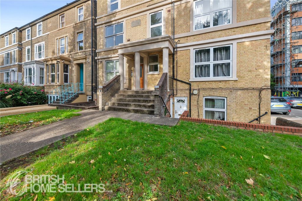 Property photo 1 of 15 1