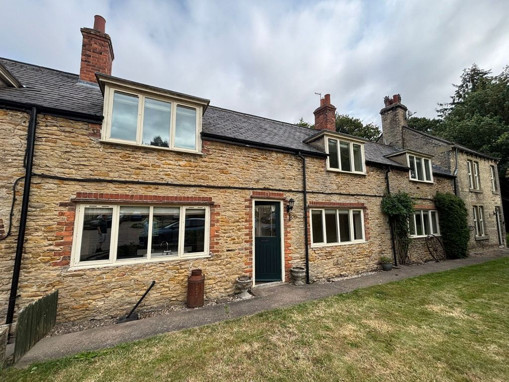Property photo 1 of 16 External