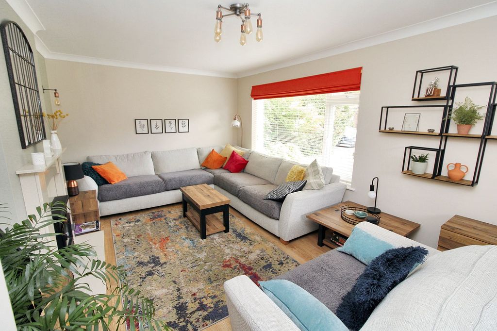 Property photo 3 of 22