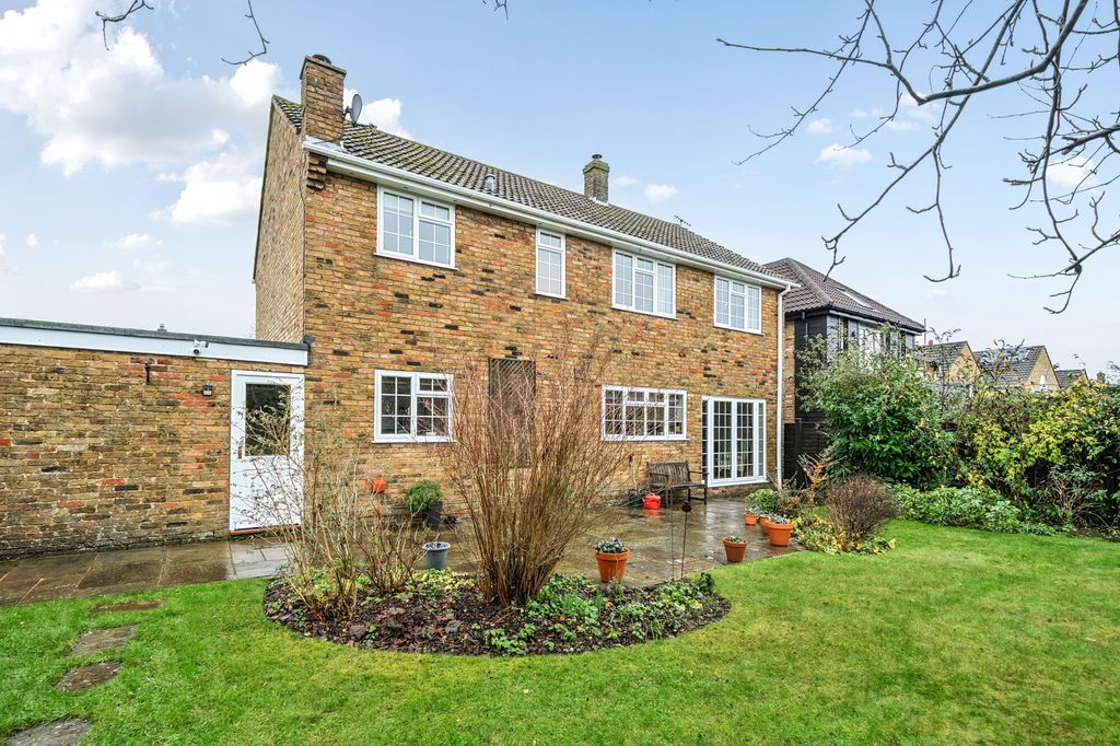 Property photo 2 of 22