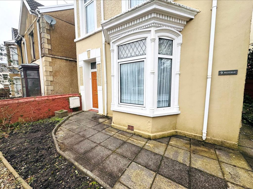 Property photo 2 of 36 Processed-5A020803-85D2-413A-B9E4-D81E6B1B2C24.Jpe