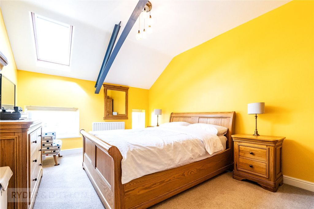 Additional image 12 of 2 bed flat for saleHaworth Close, Halifax, West Yorkshire HX1