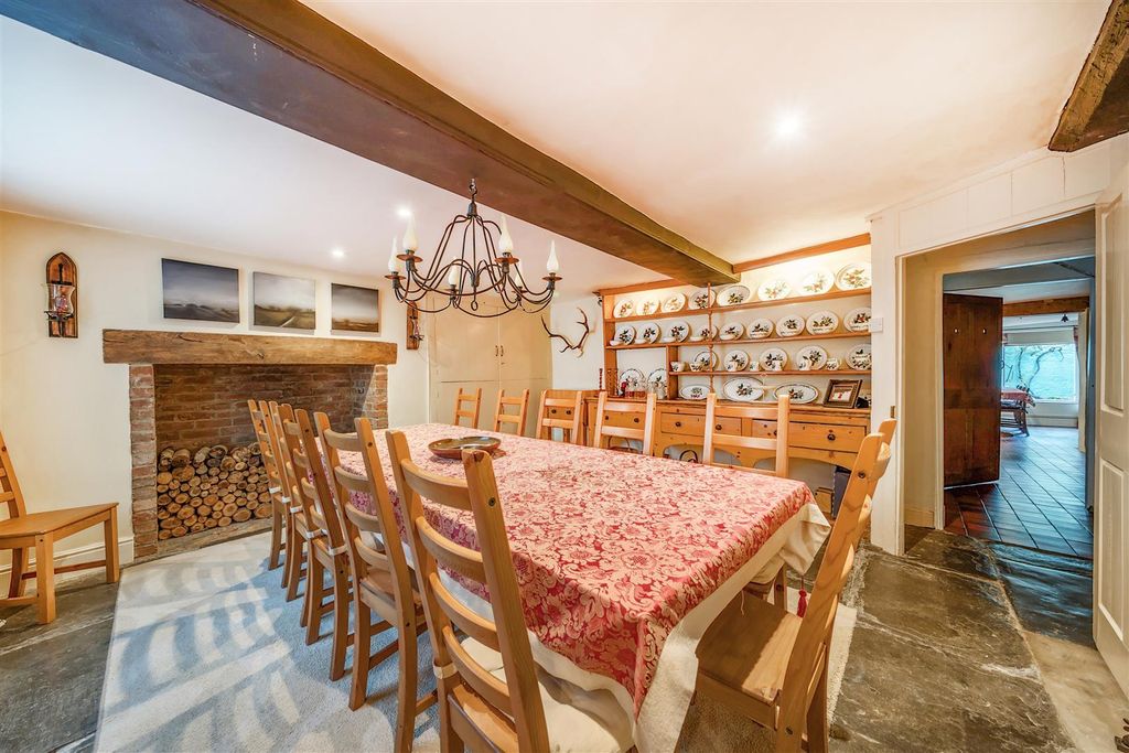 Property photo 3 of 38 Dining Room