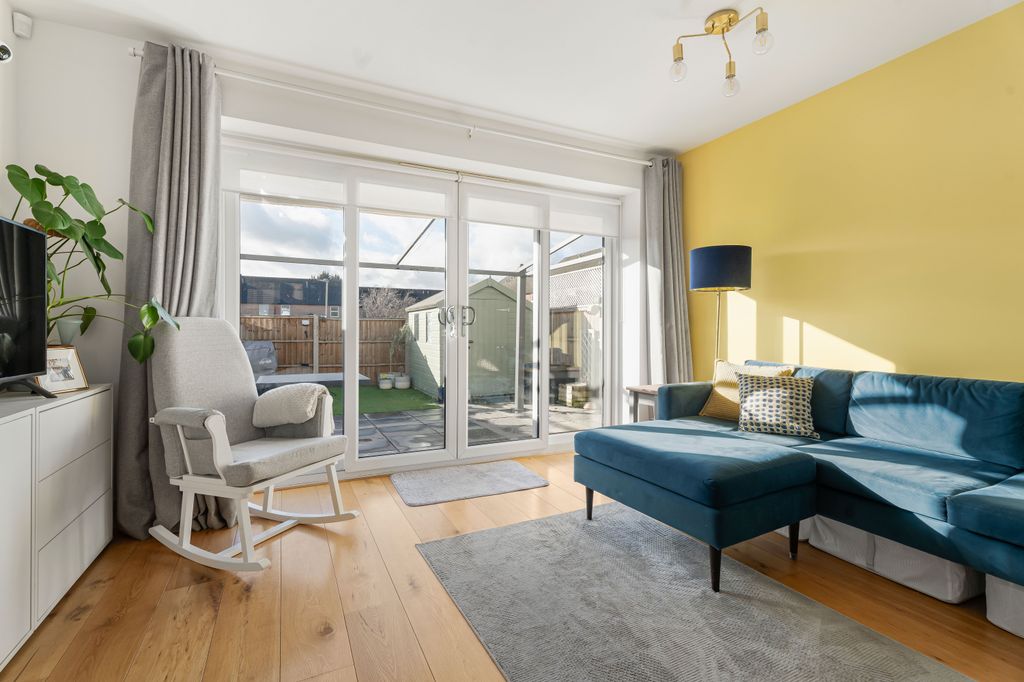 Property photo 2 of 14 Kitchen/Sitting/Dining Room