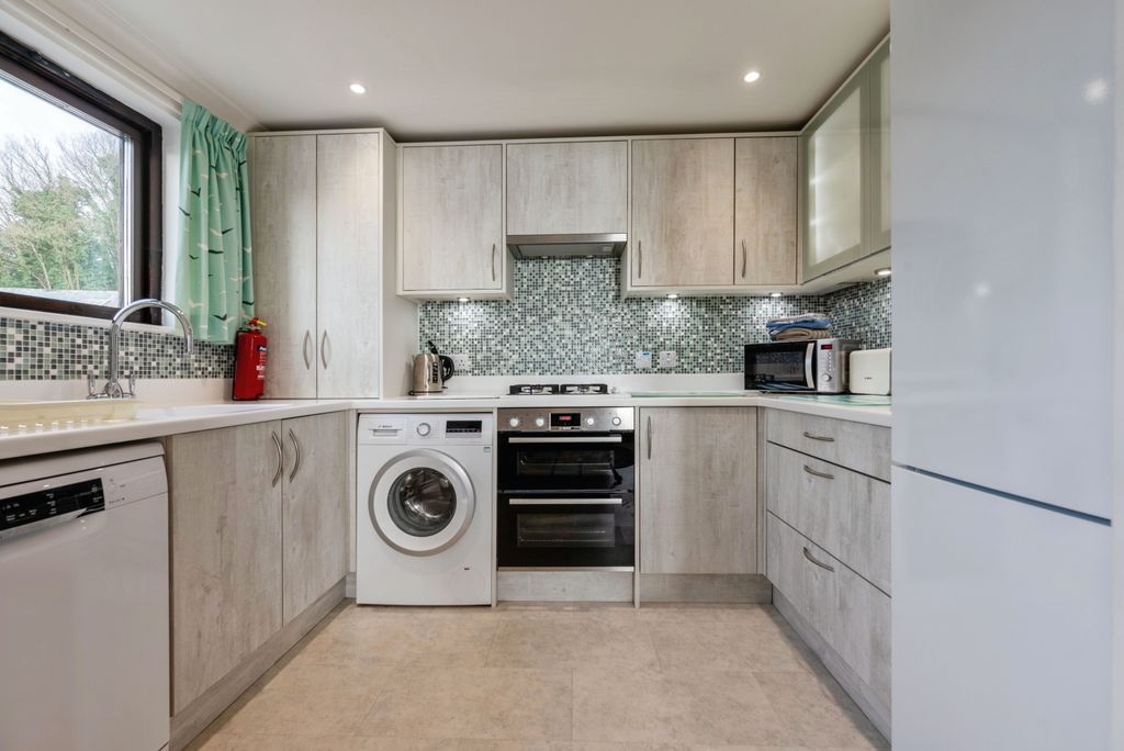 Property photo 3 of 18 Photography