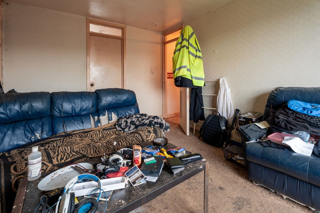 Property photo 3 of 10