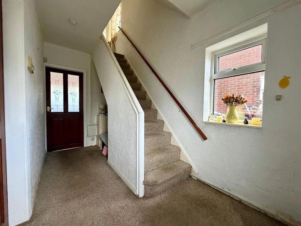 Property photo 3 of 6 4c926073-32E5-4d8d-Bc1E-Dfca09F76Ac6.Jpg
