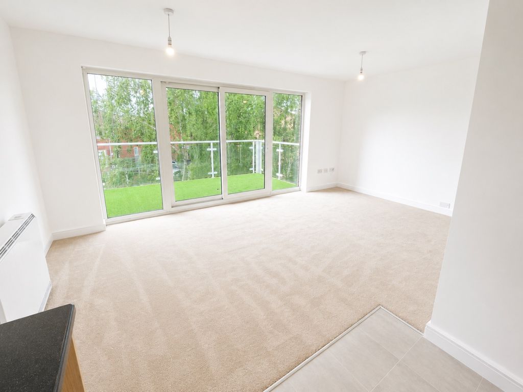 Property photo 2 of 8 5193723