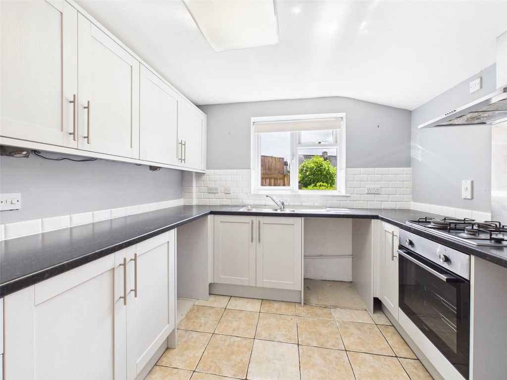 Property photo 3 of 18 Picture No. 08