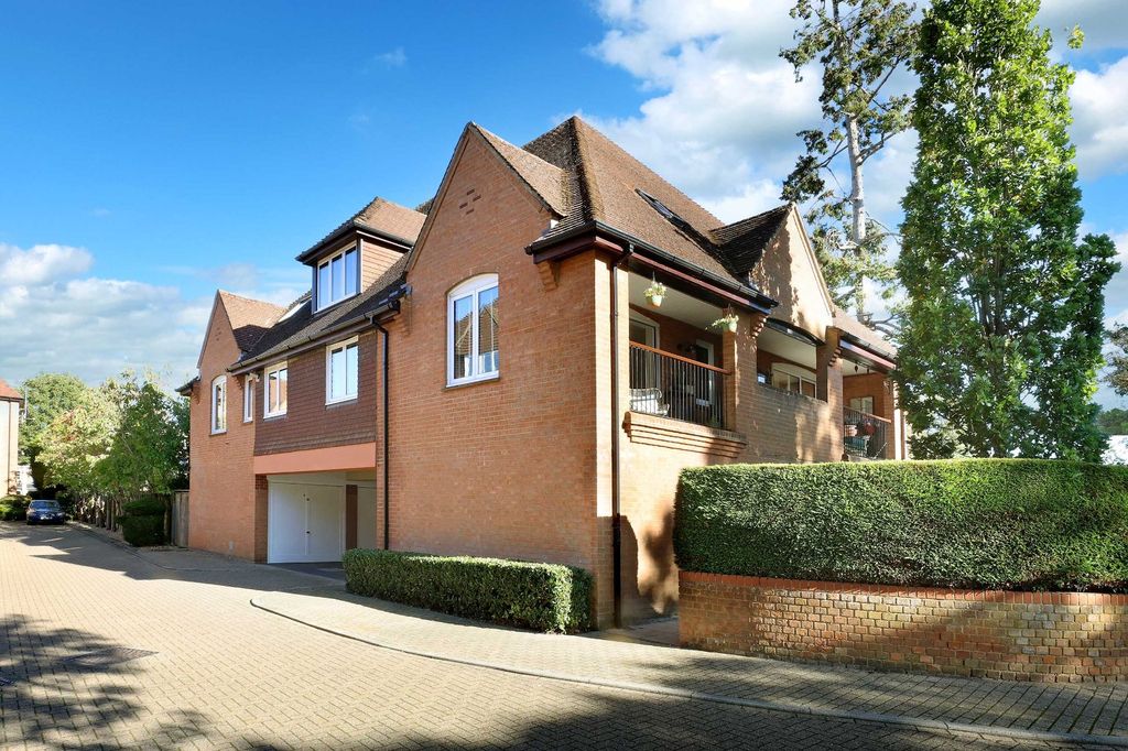Property photo 1 of 15 Picture No. 03