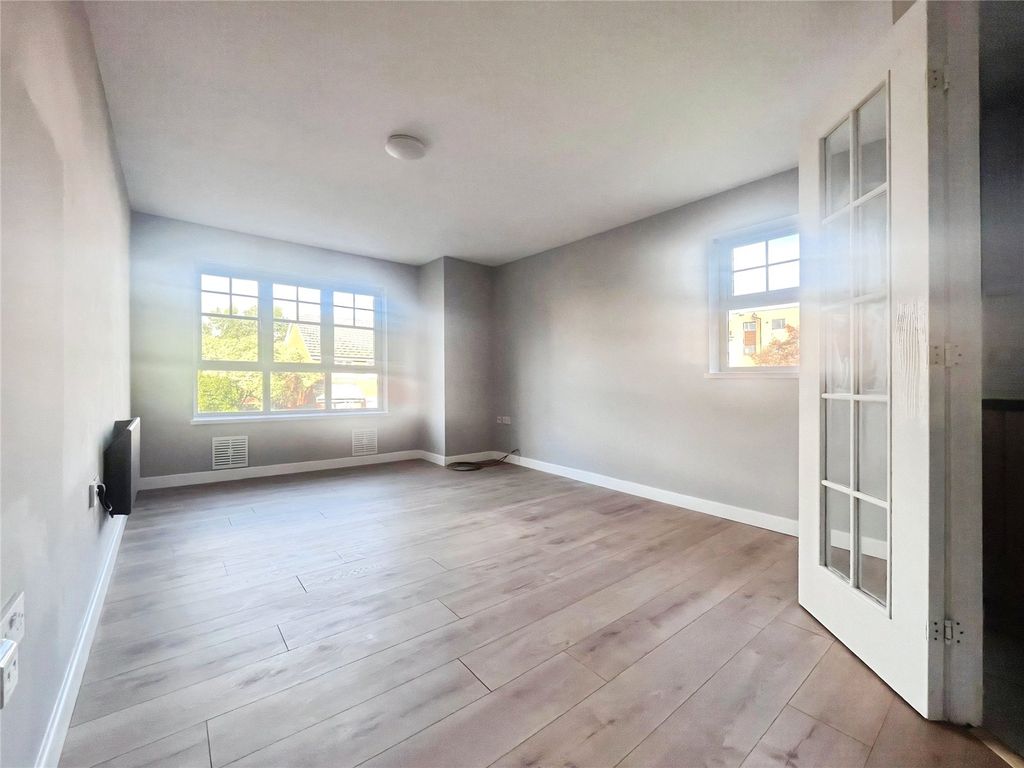 Property photo 2 of 10 Reception Room