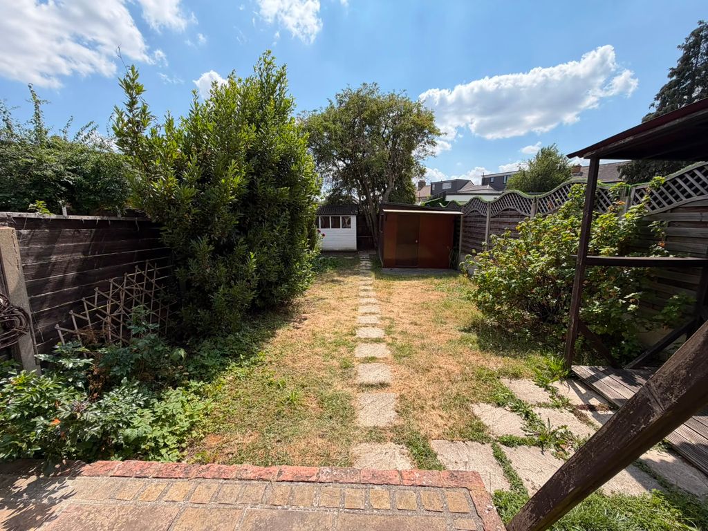 Property photo 2 of 22