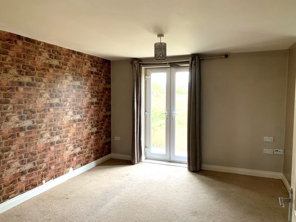 Property photo 3 of 6 Rav1