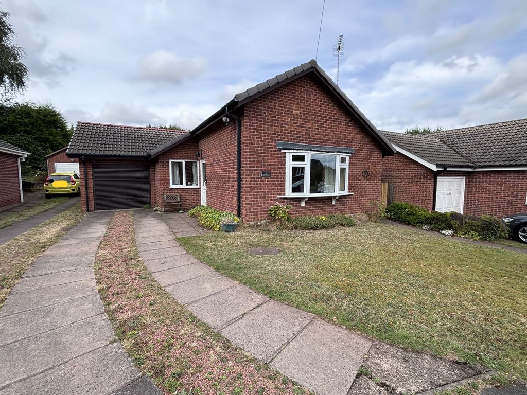 Property photo 1 of 17 Front