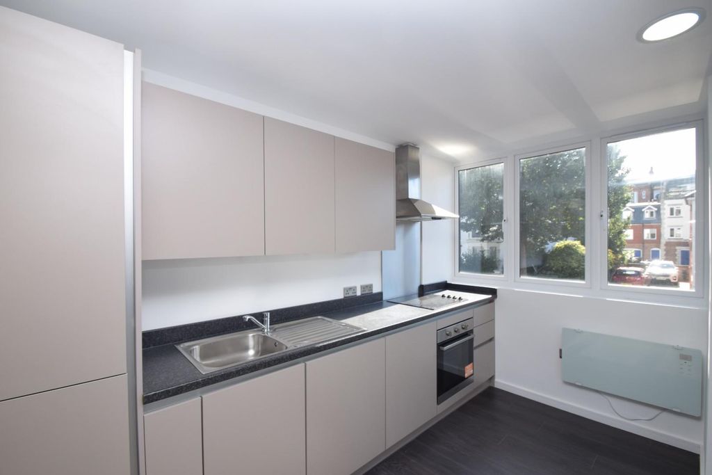 Property photo 2 of 7 Dsc_0020.Jpg