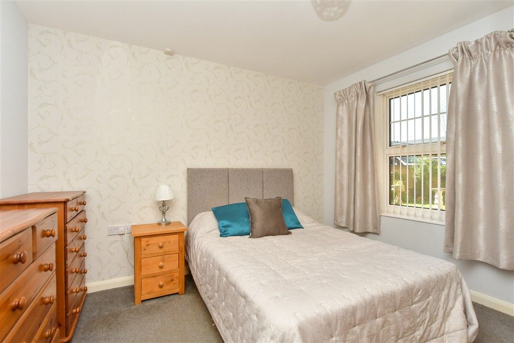 Property photo 1 of 12 Bedroom