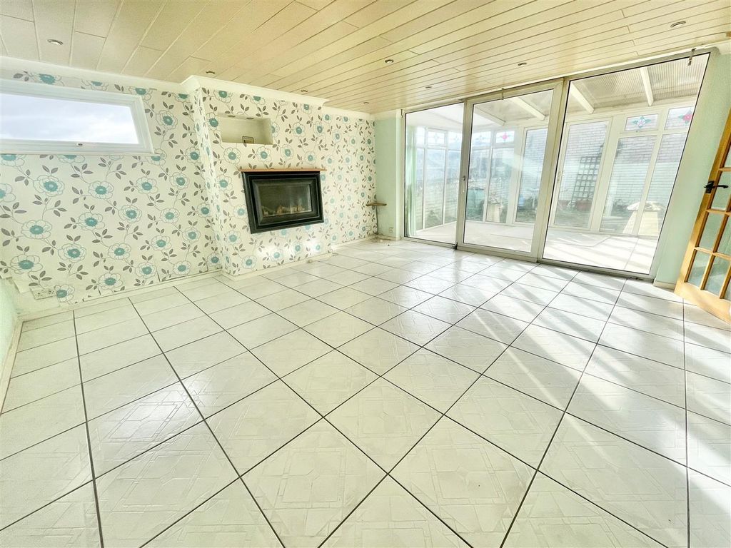 Property photo 3 of 15 Img_8923.Jpeg