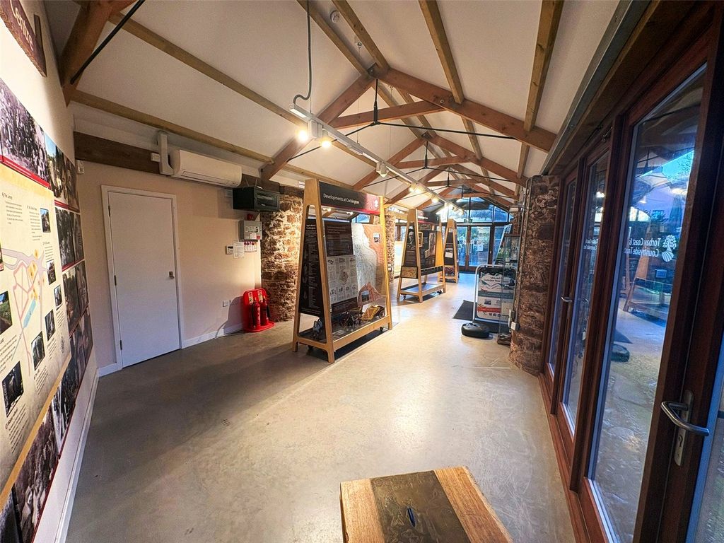 Property photo 3 of 7 Picture No. 02