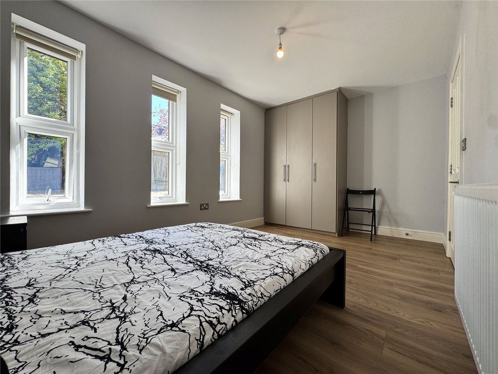 Property photo 2 of 9 Picture No. 04