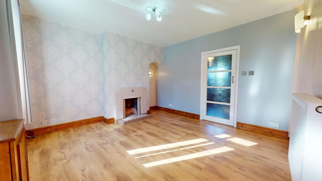 Property photo 3 of 16 4522247