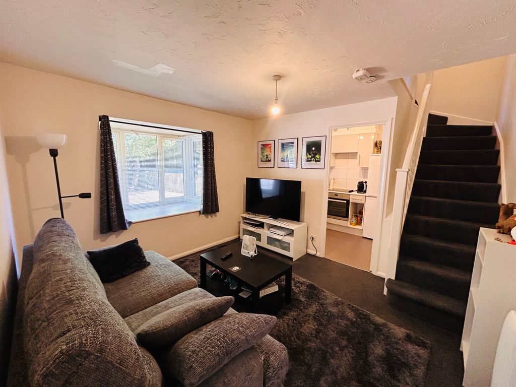 Property photo 2 of 5