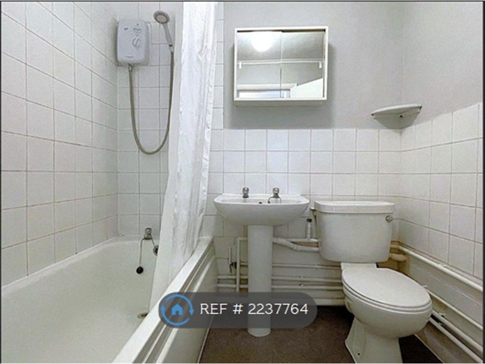Property photo 3 of 9