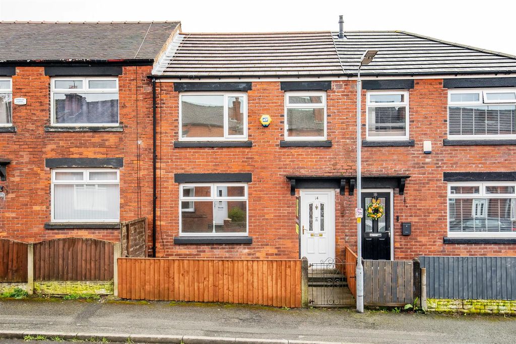 Property photo 1 of 16 Front External